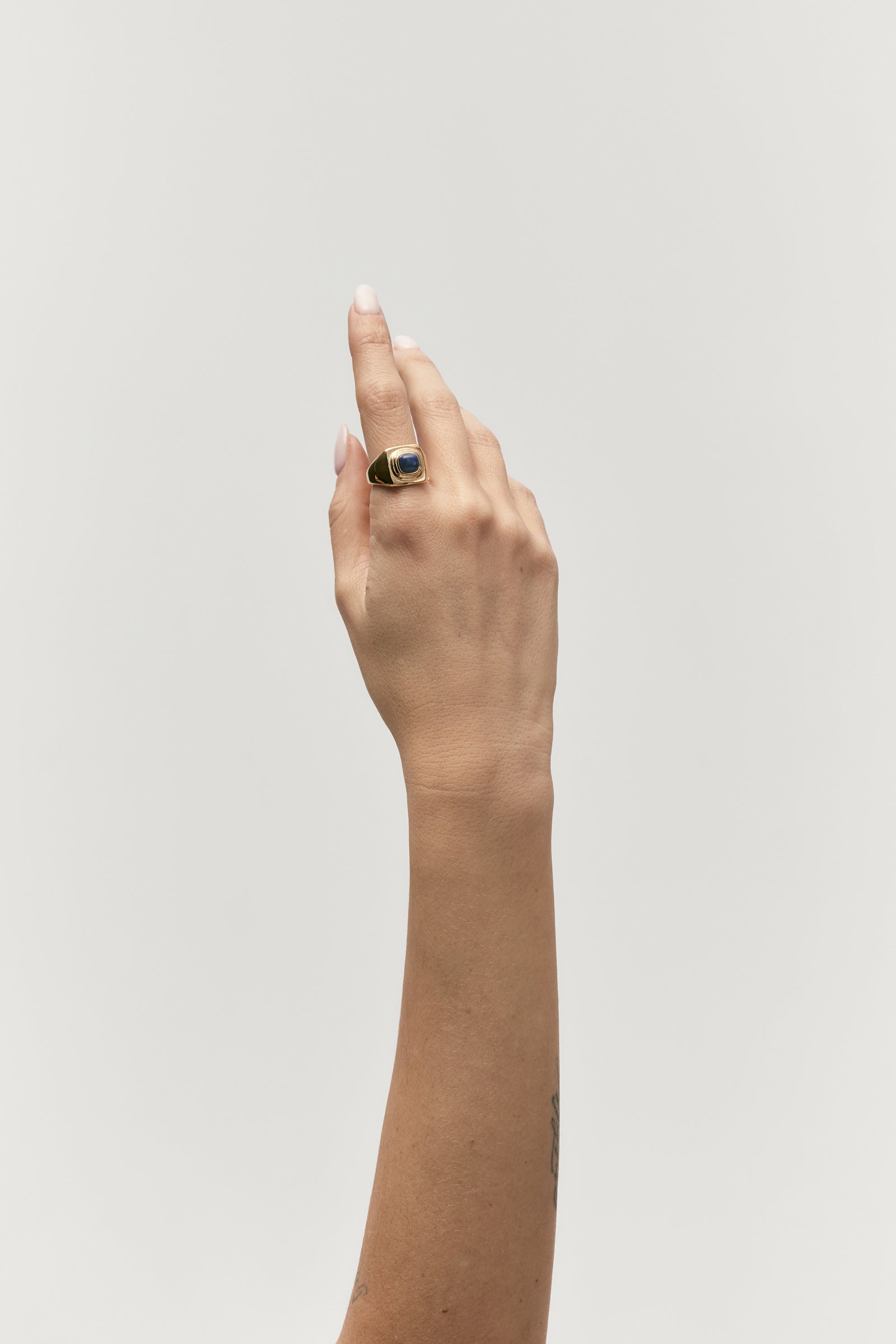 Anello "Follia Sfuggente"