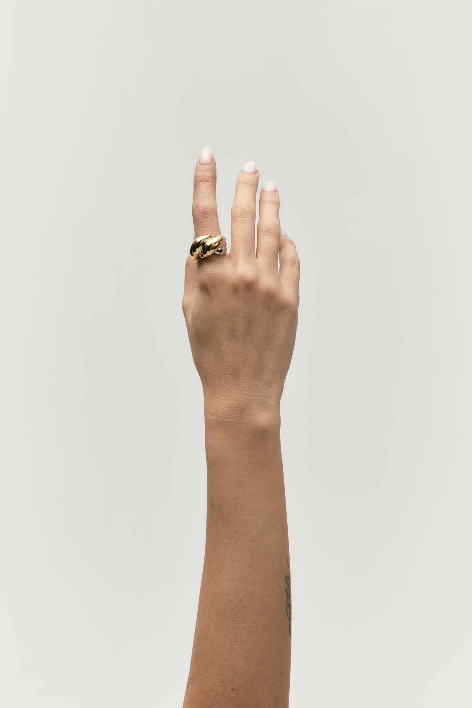 Anello "Bagliore Sfuggente"