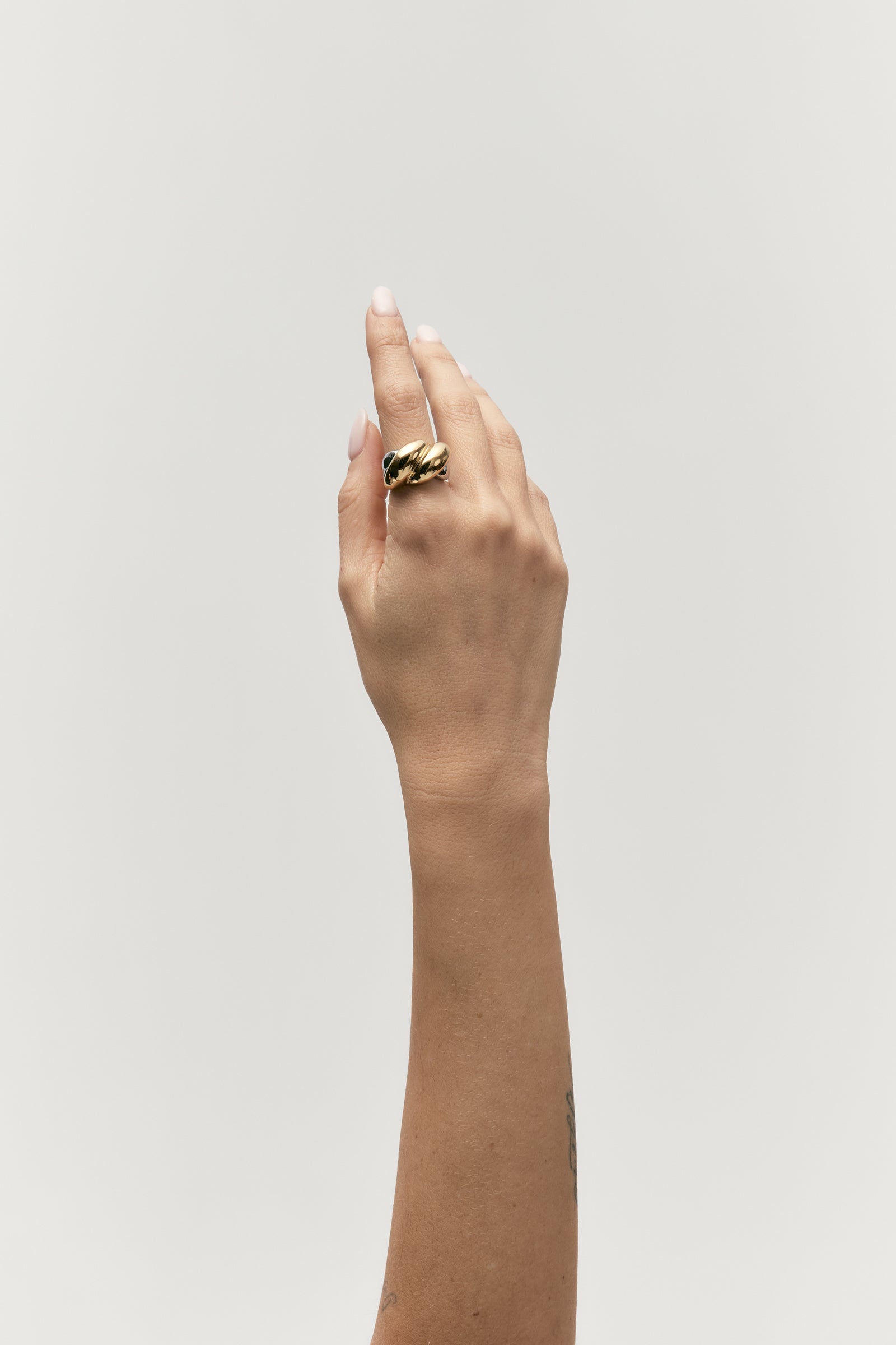 Anello "Bagliore Sfuggente"