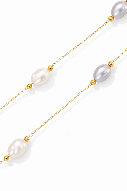 "White eclipse" Necklace