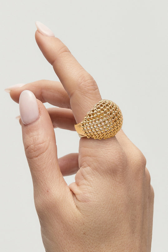 Anello &quot;Ricami dorati&quot;