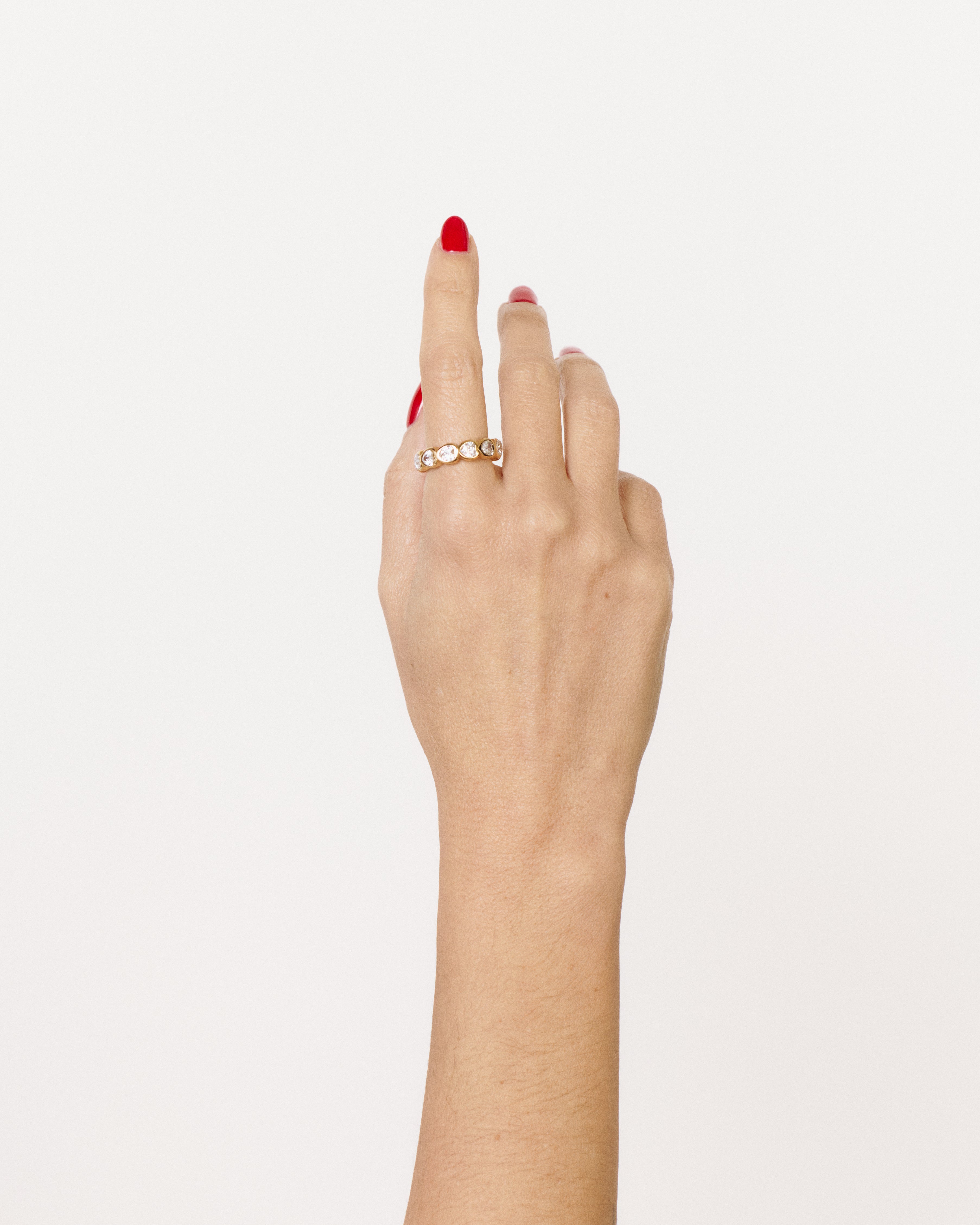 Anello "Mano sul cuore"