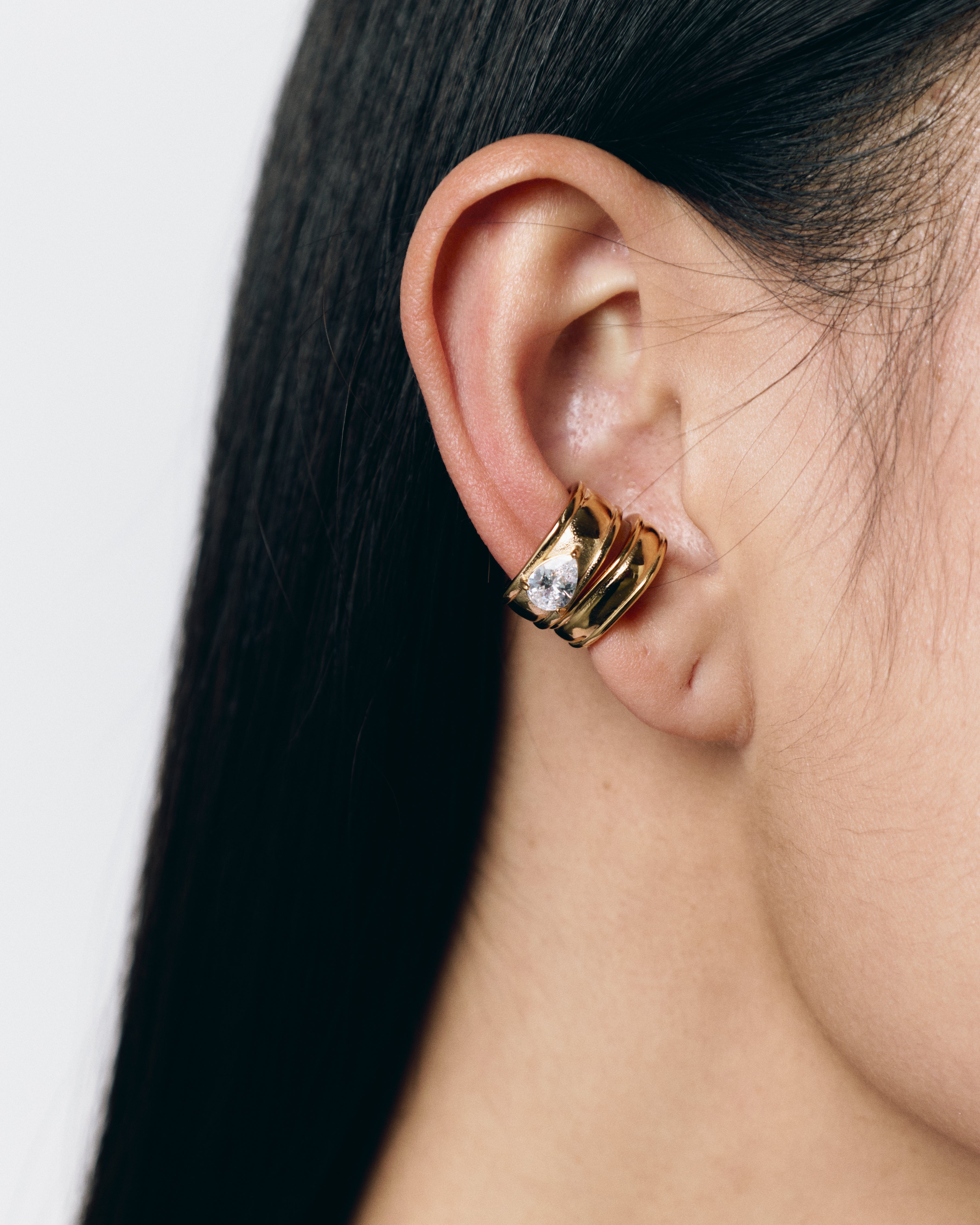 "Silver Dawn" Earcuff