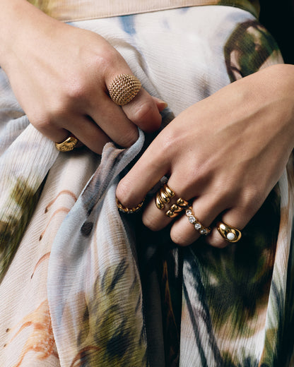 Anello "Ricami dorati"