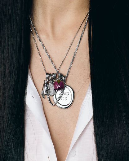 Start with your chain, then choose the pendants that make it yours🫶🏼