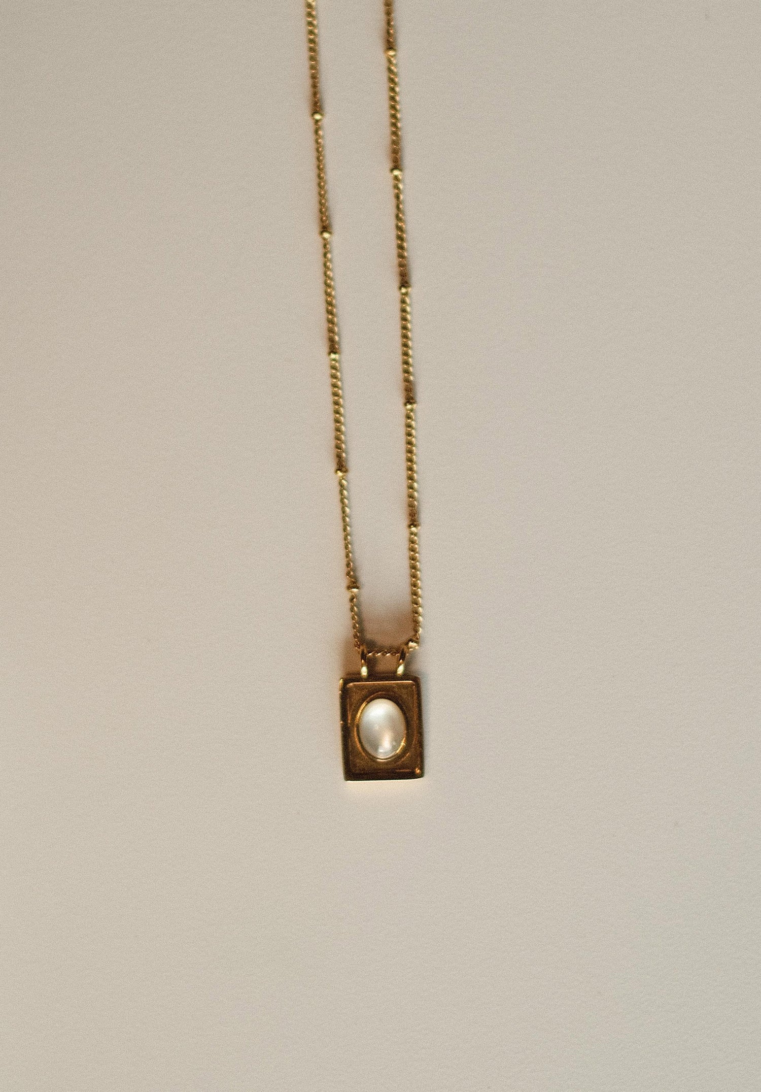 Collana &quot;Al chiaro di luna&quot;